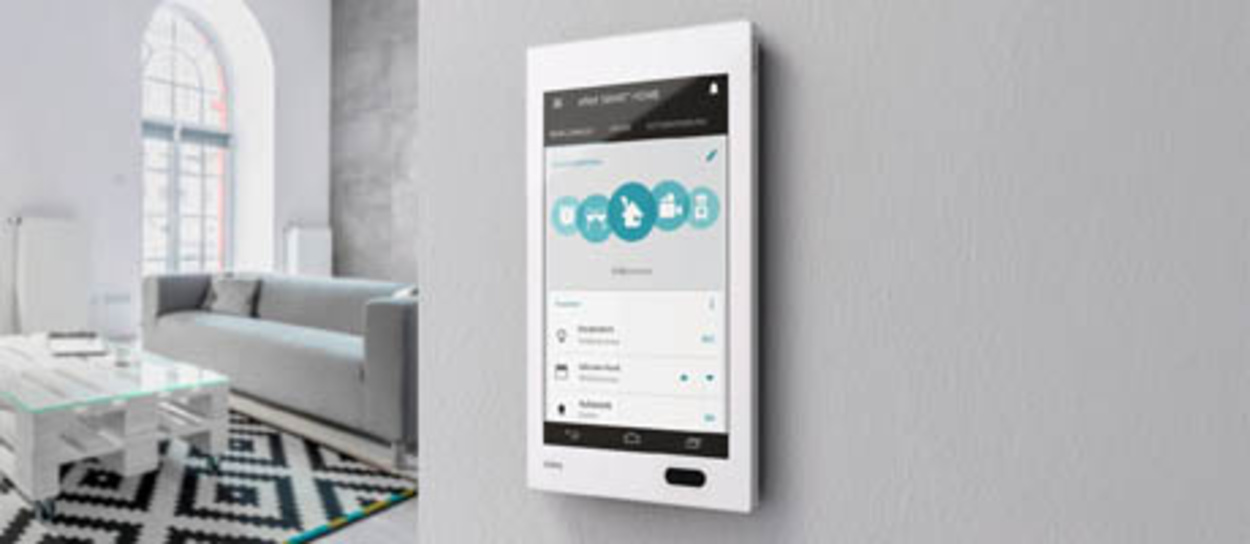 Bedienzentrale Gira G1 bei GVS Kälte Klima Technik GmbH in Königsbach-Stein